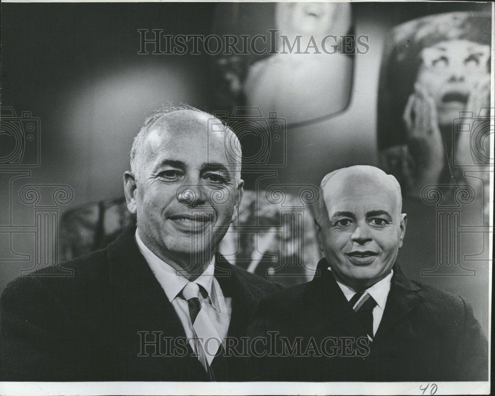 1964, Allen Funt Hoster Candid Camera CBS TV - RRV52919 - Historic Images