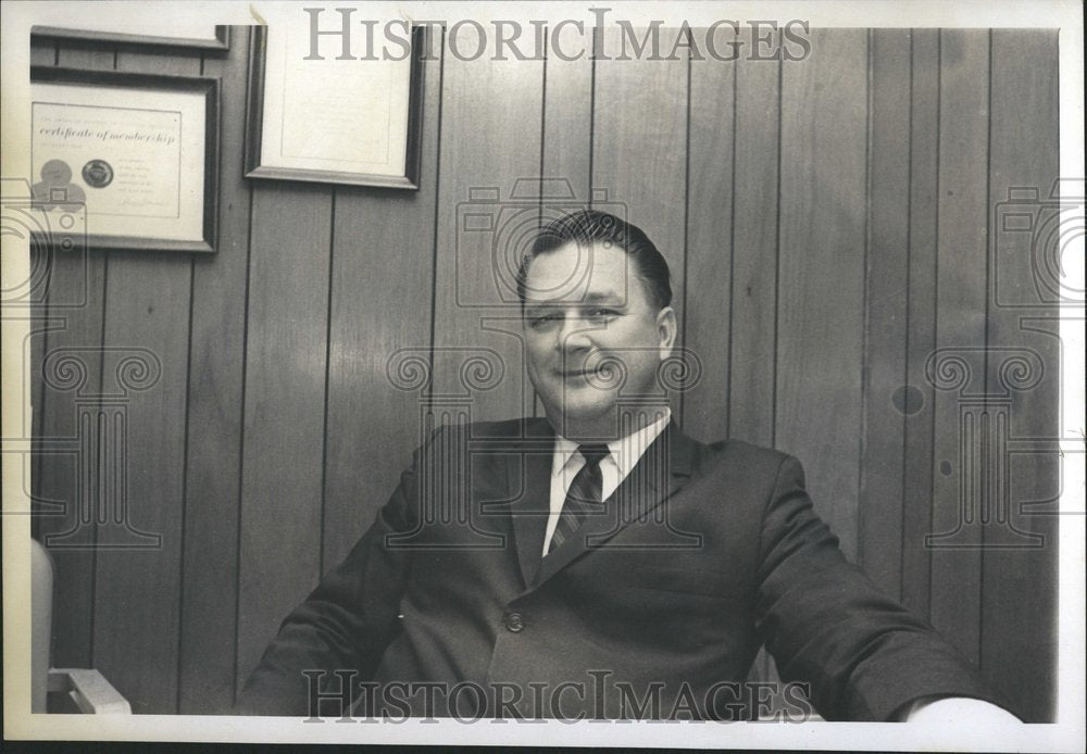 1967 Press Photo Donald Hill Perkins British Oxford - RRV53339 - Historic Images