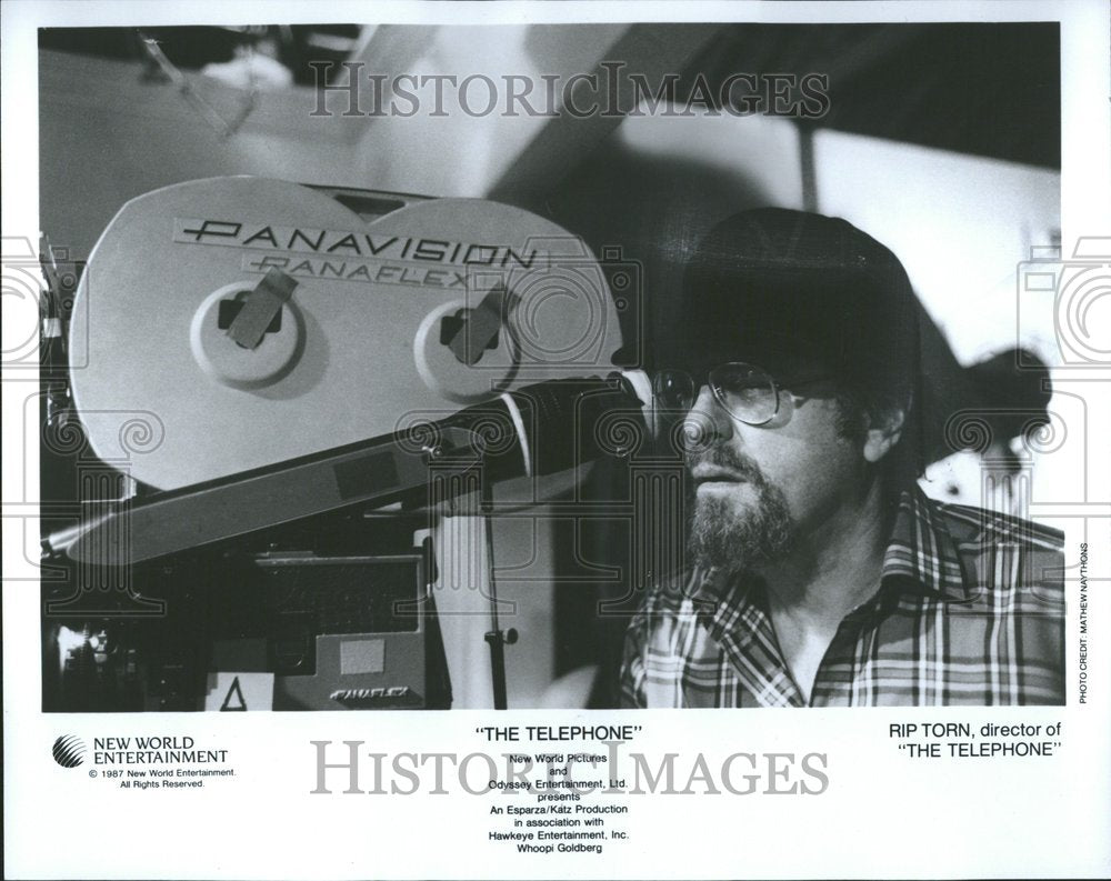 1988, Rip Torn Telephone Kaitz odyssay - RRV54239 - Historic Images