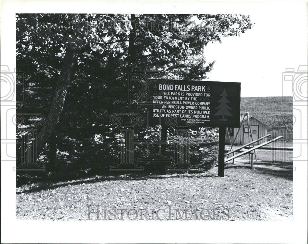 1981, Bond Falls Park Michigan Waterfalls - RRV54307 - Historic Images