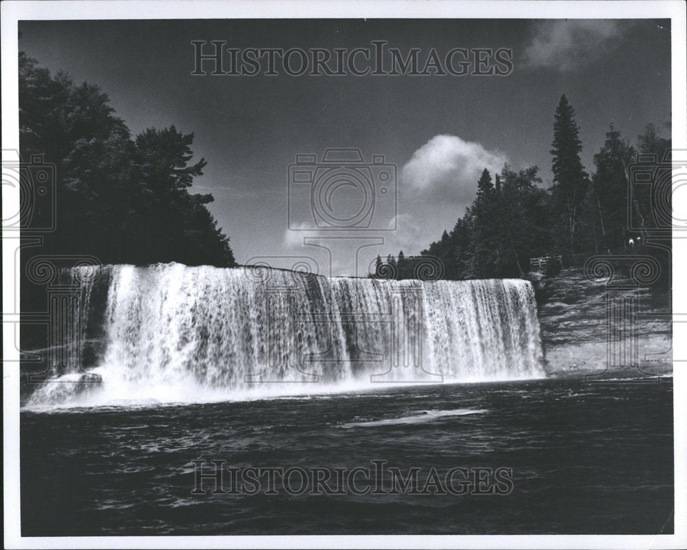 1984, Tahquamenon Waterfalls Michigan large - RRV54309 - Historic Images