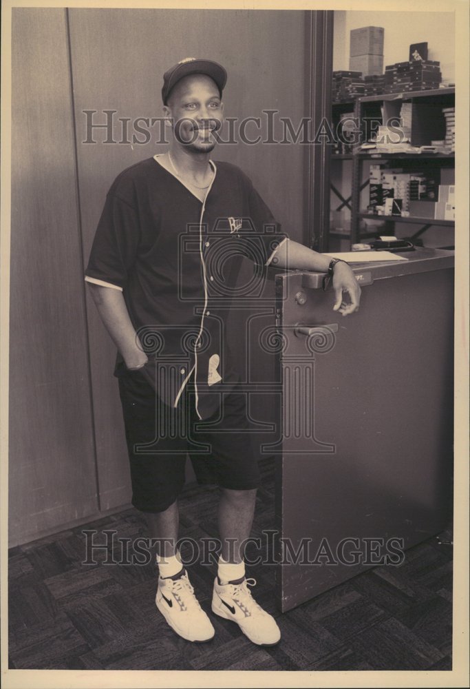 1993 Anthony Griffin Work Supply Jenner - Historic Images