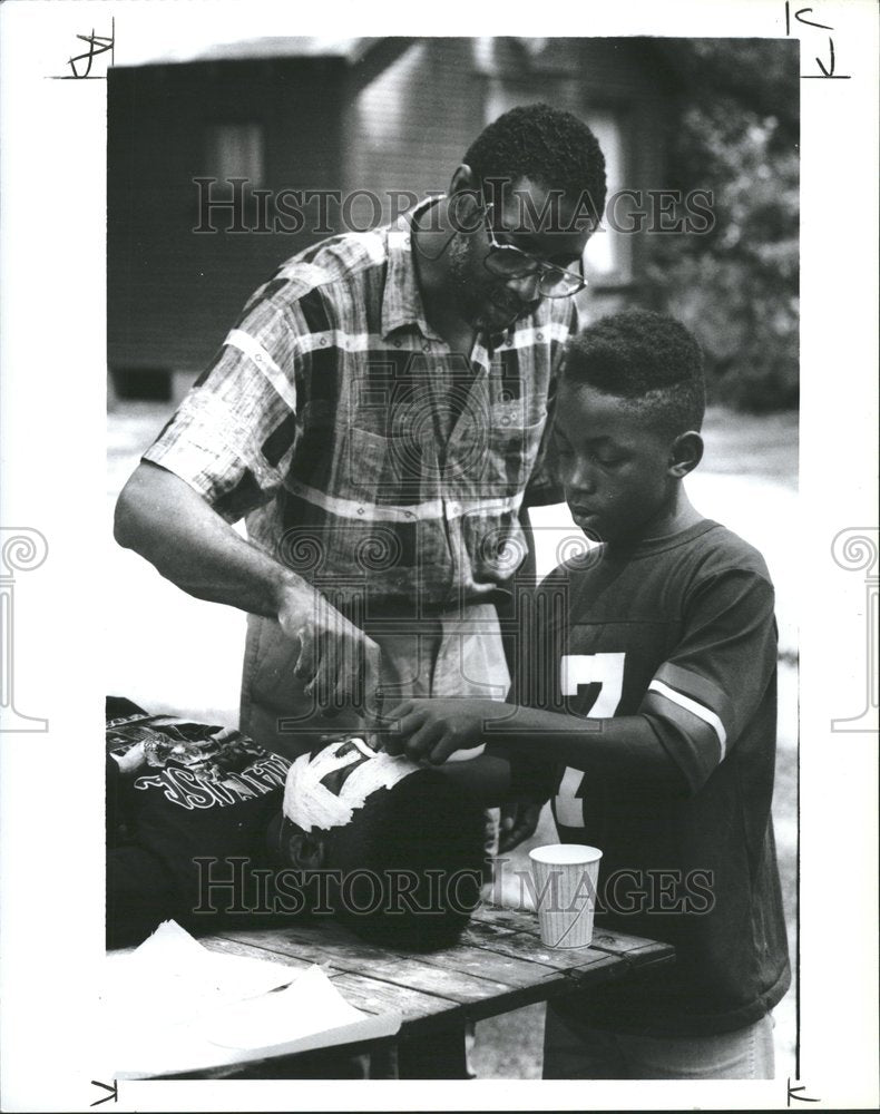 1991 Press Photo Dennis Derrick Bill Cameron Detroit - Historic Images