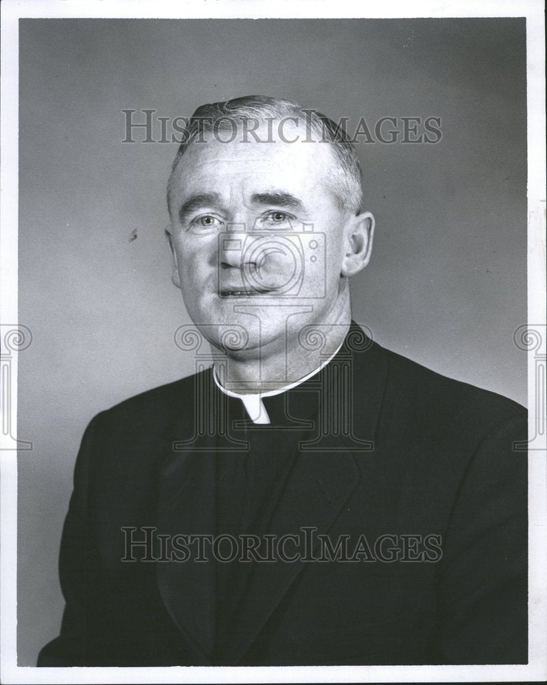 1966 Press Photo Fr. Michael Woulfe Catholic Missionary - RRV55245 - Historic Images