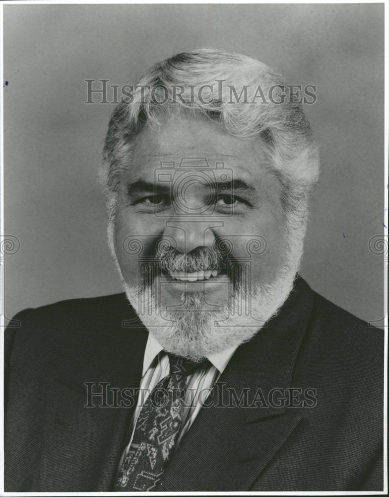 2004 Tony Malara CBS TV VP Affiliates - Historic Images