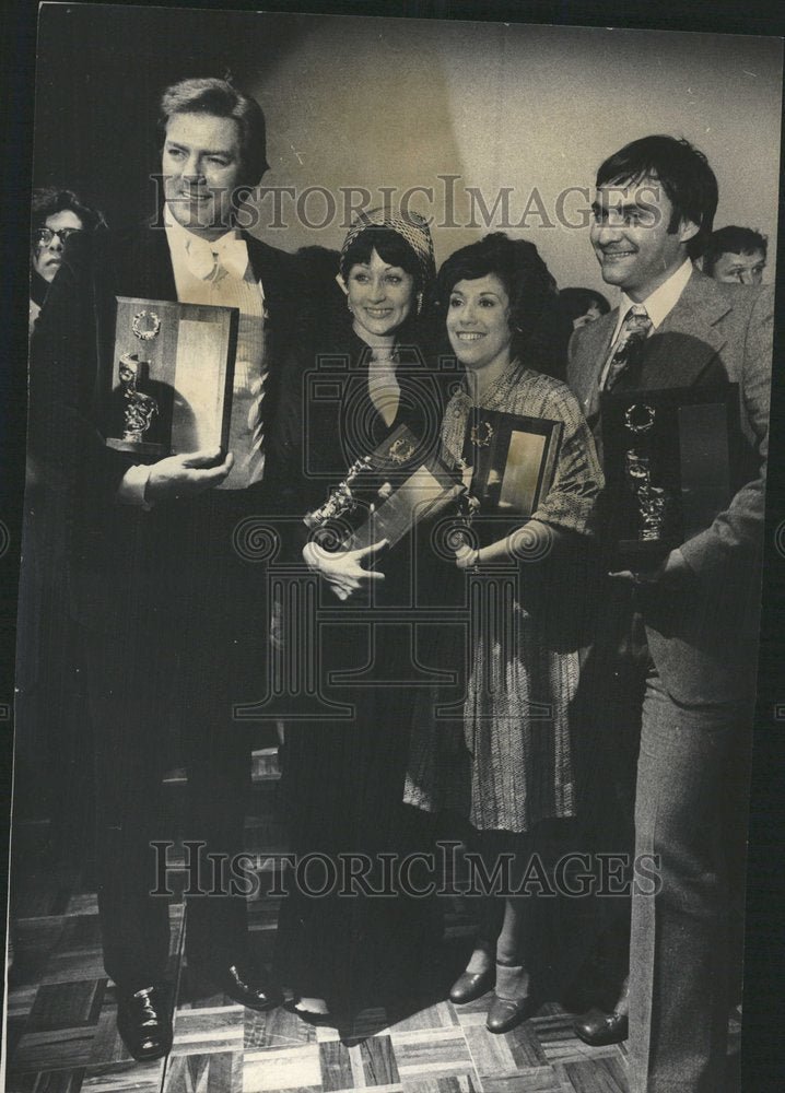1975 Press Photo Joseph Jefferson Award WInners Chicago - RRV56115 - Historic Images