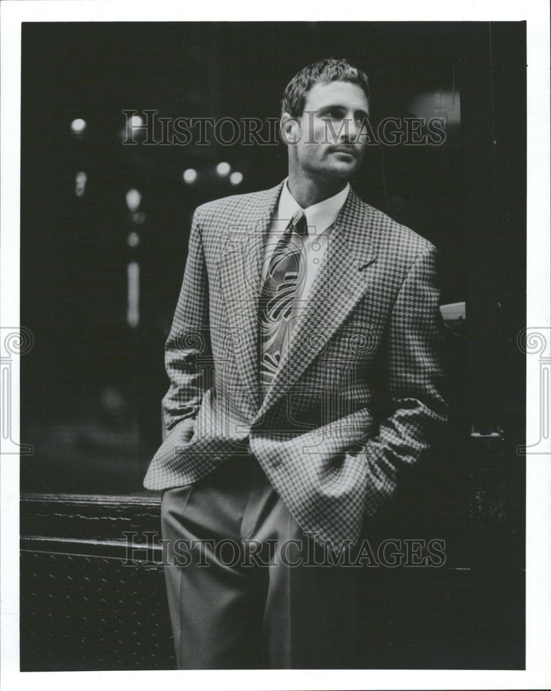 1990, Man in Houndstooth Sportcoat Firma - RRV56887 - Historic Images