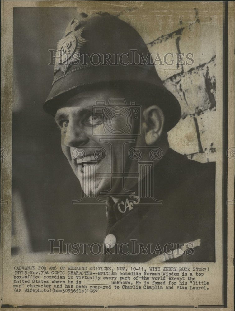 1967 Press Photo Norman Wisdom British Comedian - RRV56925 - Historic Images