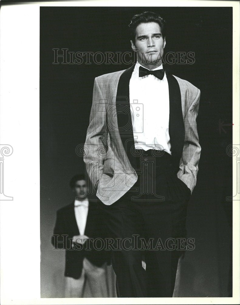 1988 Press Photo Men&#39;s Fashions Metheny - RRV56997 - Historic Images