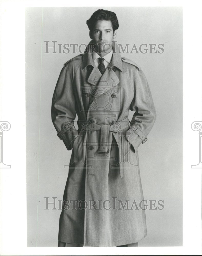 1988 Press Photo Pure Worsted Grandrelle Gaberdine Coat - RRV57049 - Historic Images