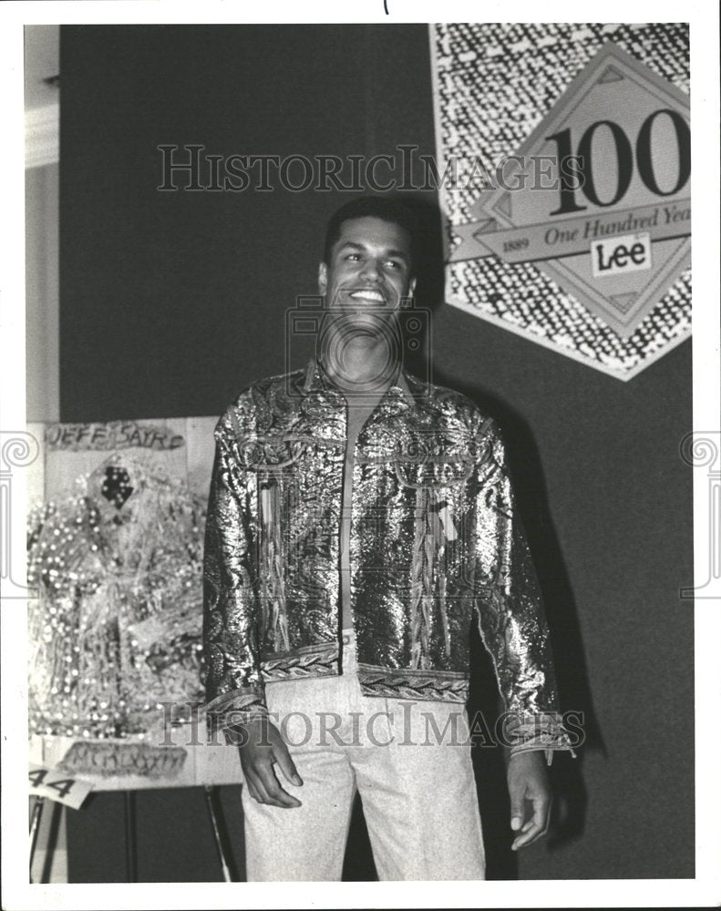 1989 Press Photo Richard Mishaan Mens Fashion - RRV57081 - Historic Images