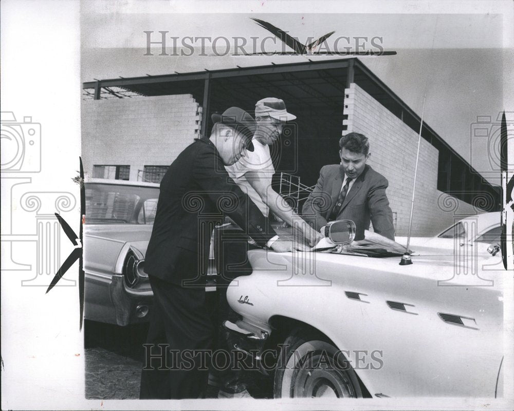1963 Press Photo Quality Aluminum Plant Plans Discuss - RRV57171 - Historic Images