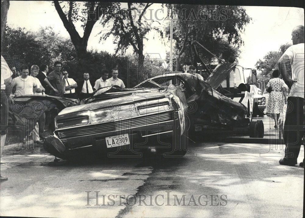 1966 June McKay Dies In Auto Crash - Historic Images
