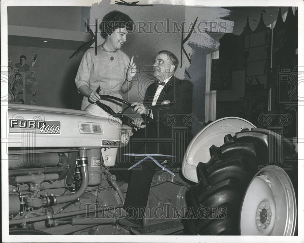 1964 Michigan Congresswoman With Husband - Historic Images