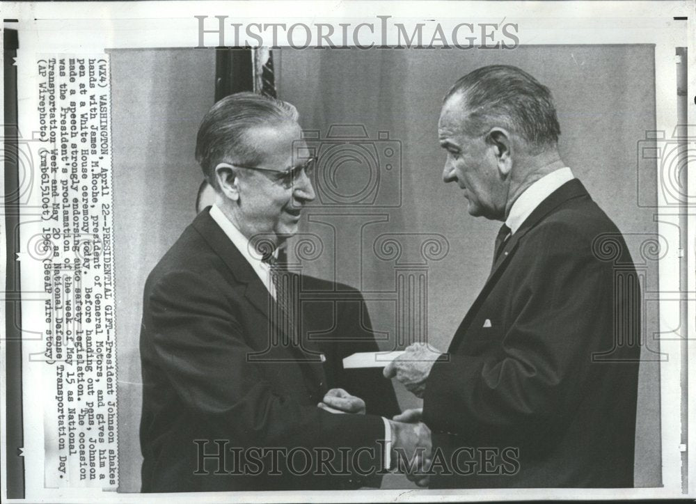 1966 President Johnson James M. Roche GM - Historic Images