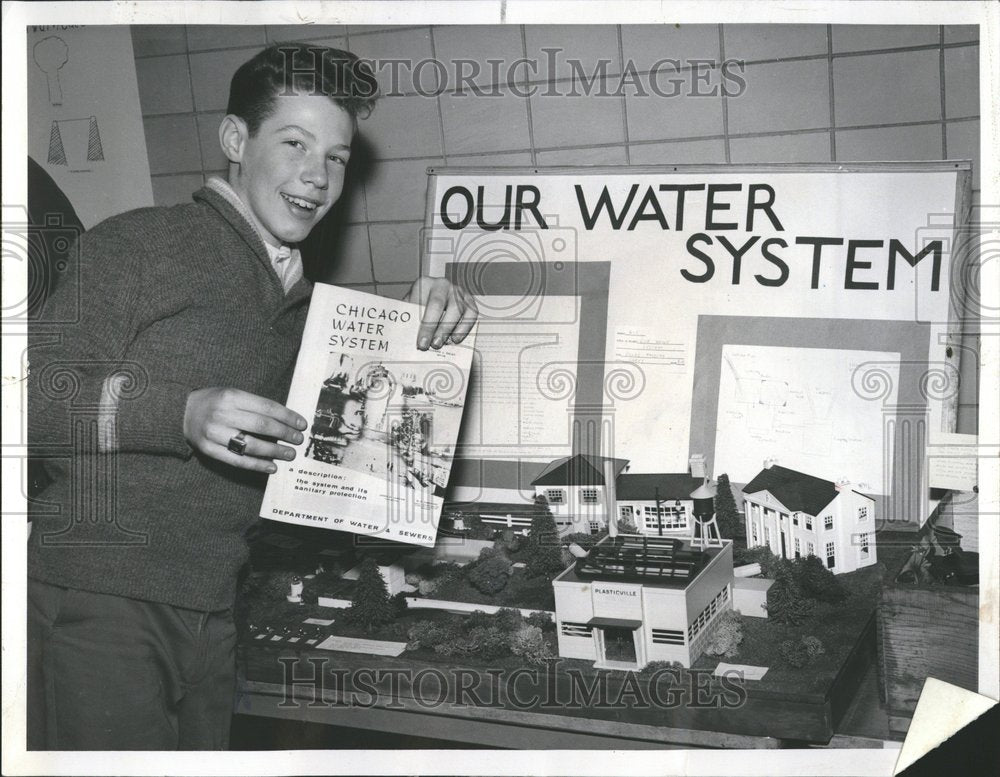 1961 Press Photo Chicago Water System Science Fair - Historic Images