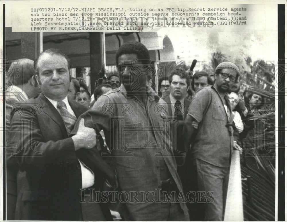 1972 Photo Ahmed Obatemi Arrested For Concealed Weapon - Historic Images