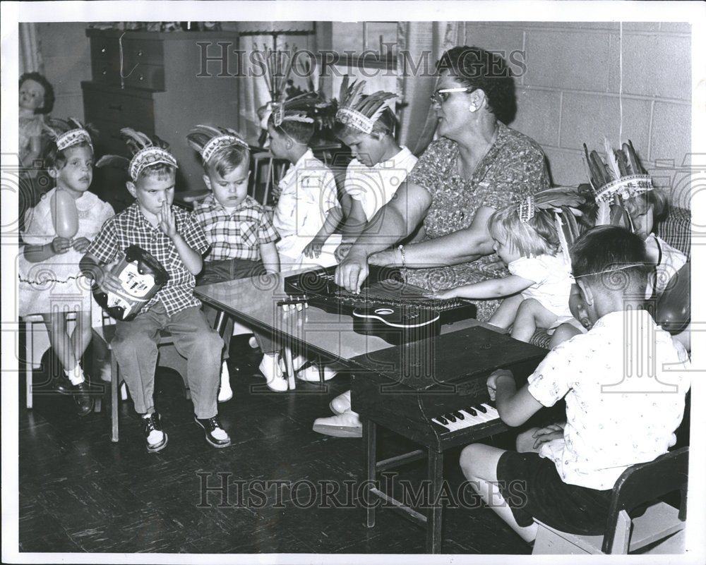 Press Photo Lillian Ricker Michigan Penrickton Nursery - RRV58741 - Historic Images