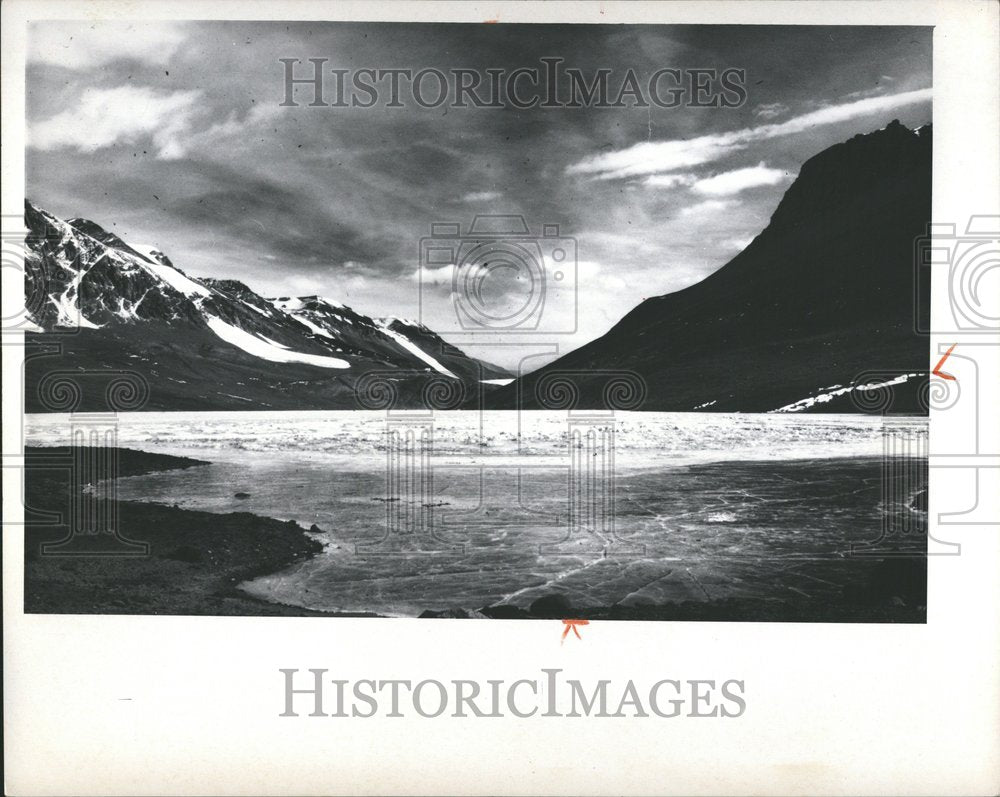 1970 Press Photo Lake Bonney Taylor Valley Antarctica - RRV59015 - Historic Images