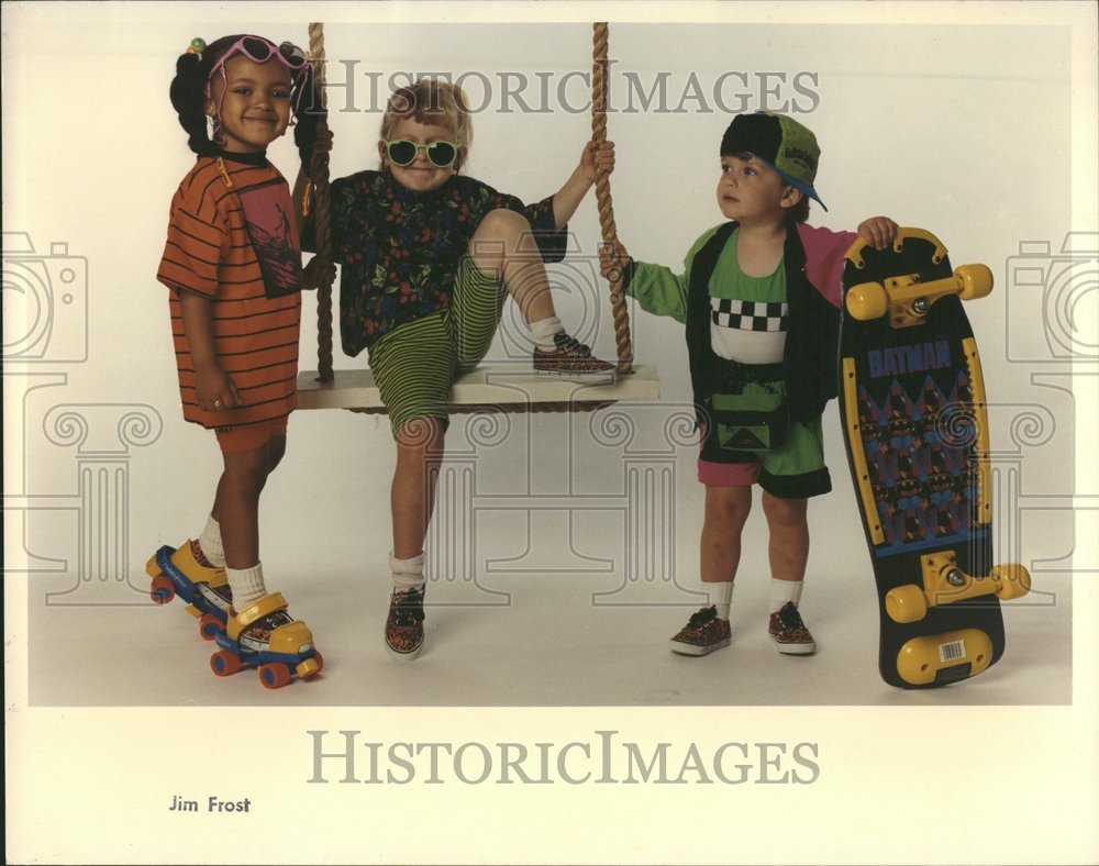 1990, Children&#39;s Clothing - RRV59657 - Historic Images