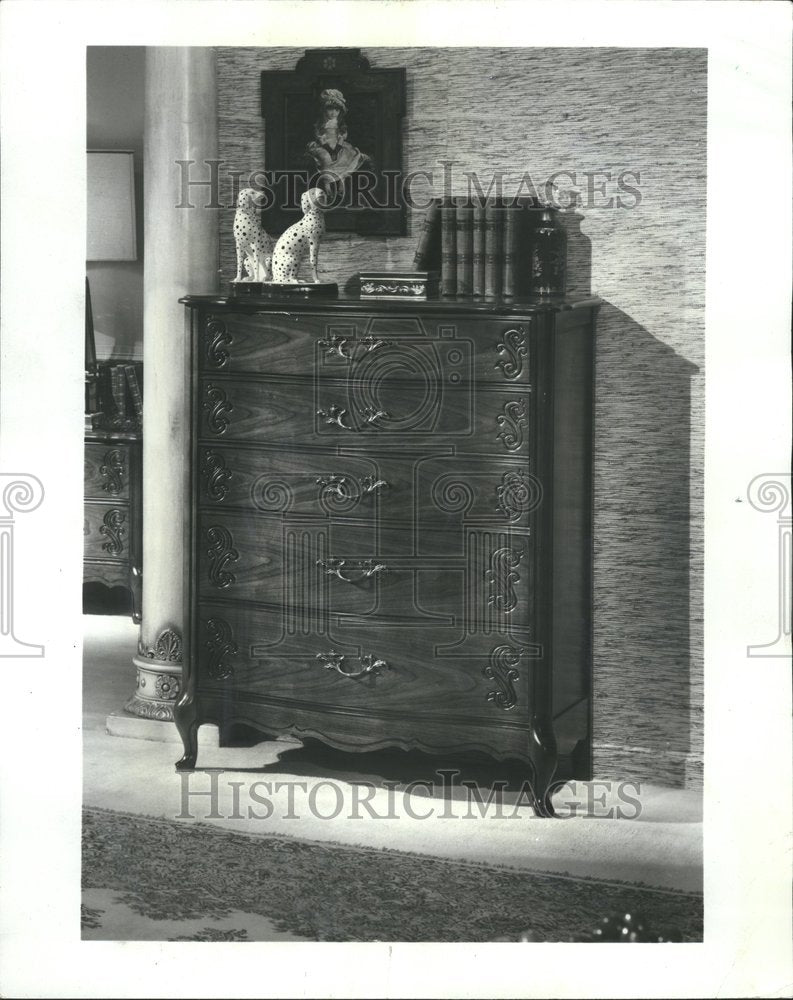 1970 Press Photo French provincial dresser Bassett - RRV60451 - Historic Images