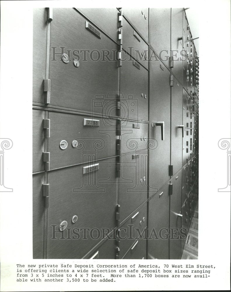1982, Private Safe Deposit Corporation West - RRV60753 - Historic Images