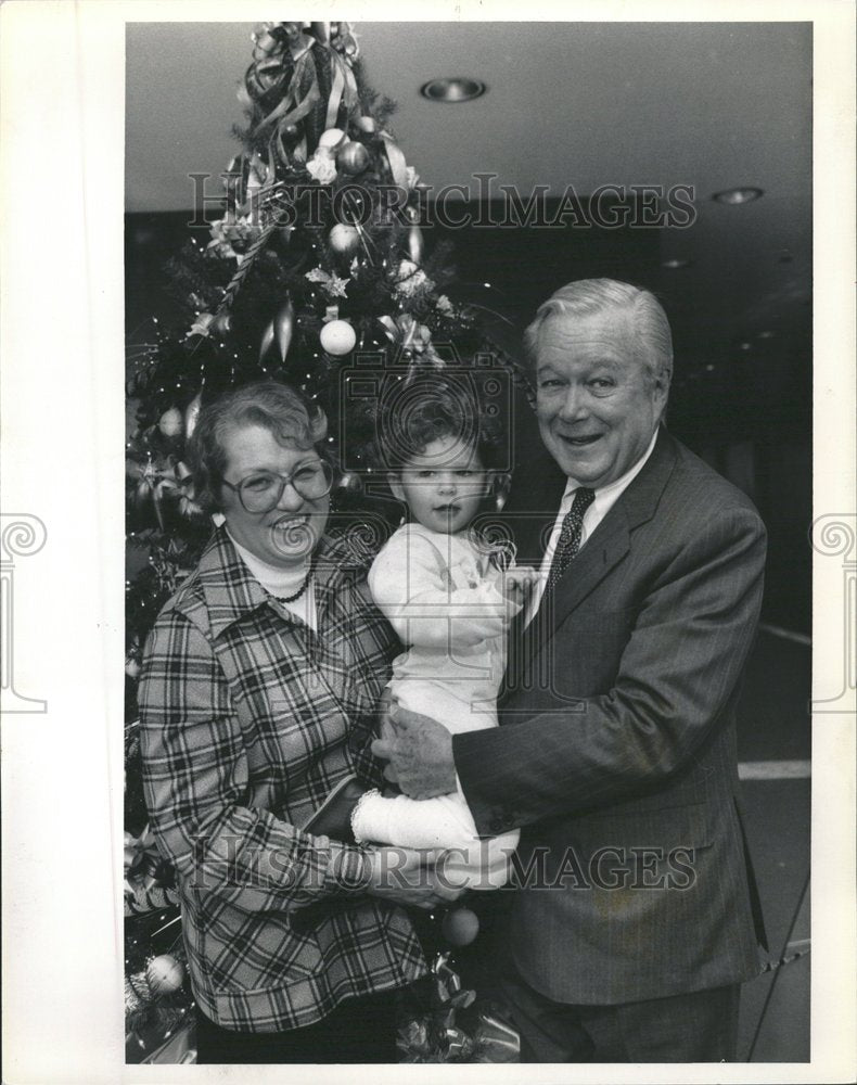 1989 Press Photo Norman Ross Neediest Family Christmas - Historic Images