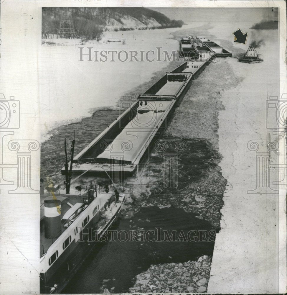 1957, Coast Guard cutter Fern towboat river - RRV61311 - Historic Images