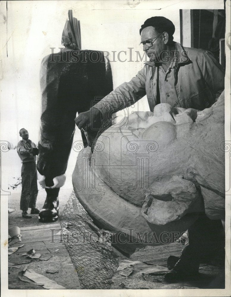 1959 Humpty Dumpty Santa Claus Sculpture - Historic Images