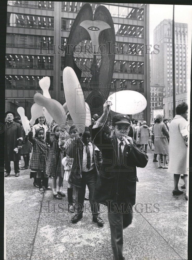 1968 Civic Central Plaza Camps Children - Historic Images