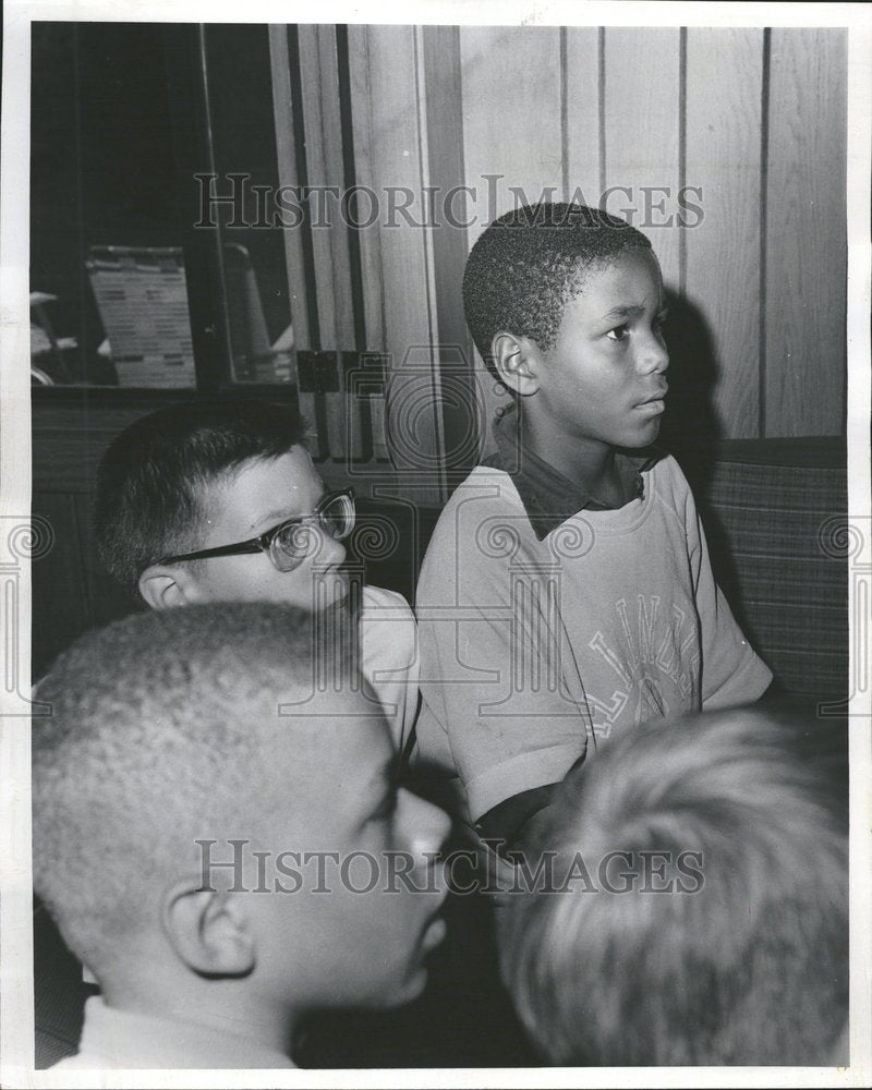 1968 Press Photo Kevin Thomas Shellbourne Study Camp - RRV61975 - Historic Images