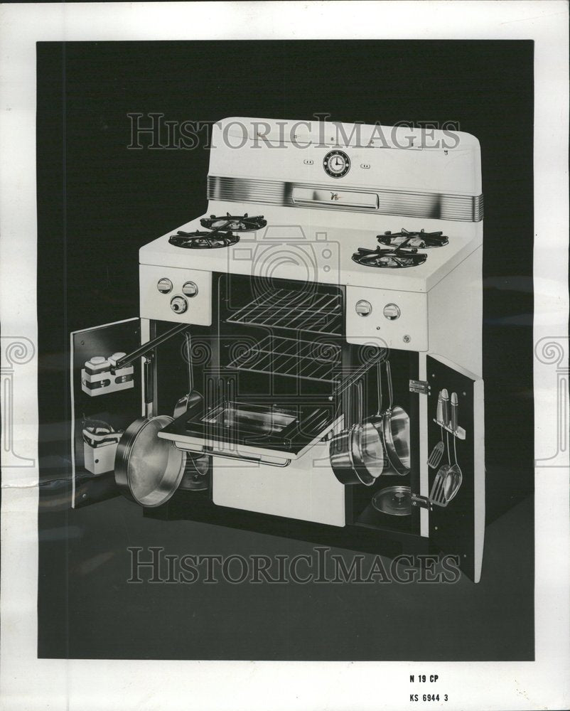 1957 Press Photo Gas Range Stove Kitchen Tool Track - RRV62481 - Historic Images