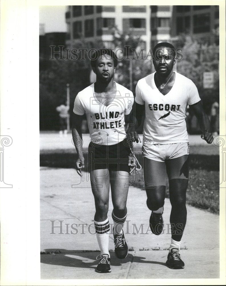 1984 Blind Marathon Runner Michael Holmes - Historic Images