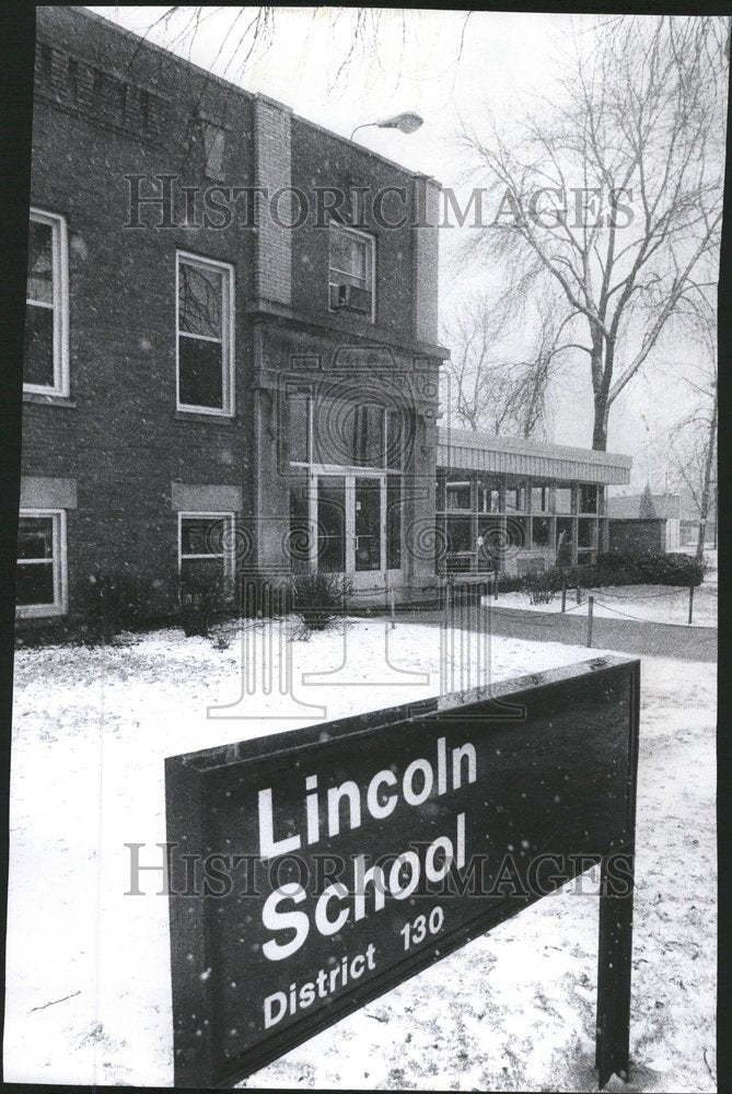 1975 Lincoln Elementary School Illinois - Historic Images