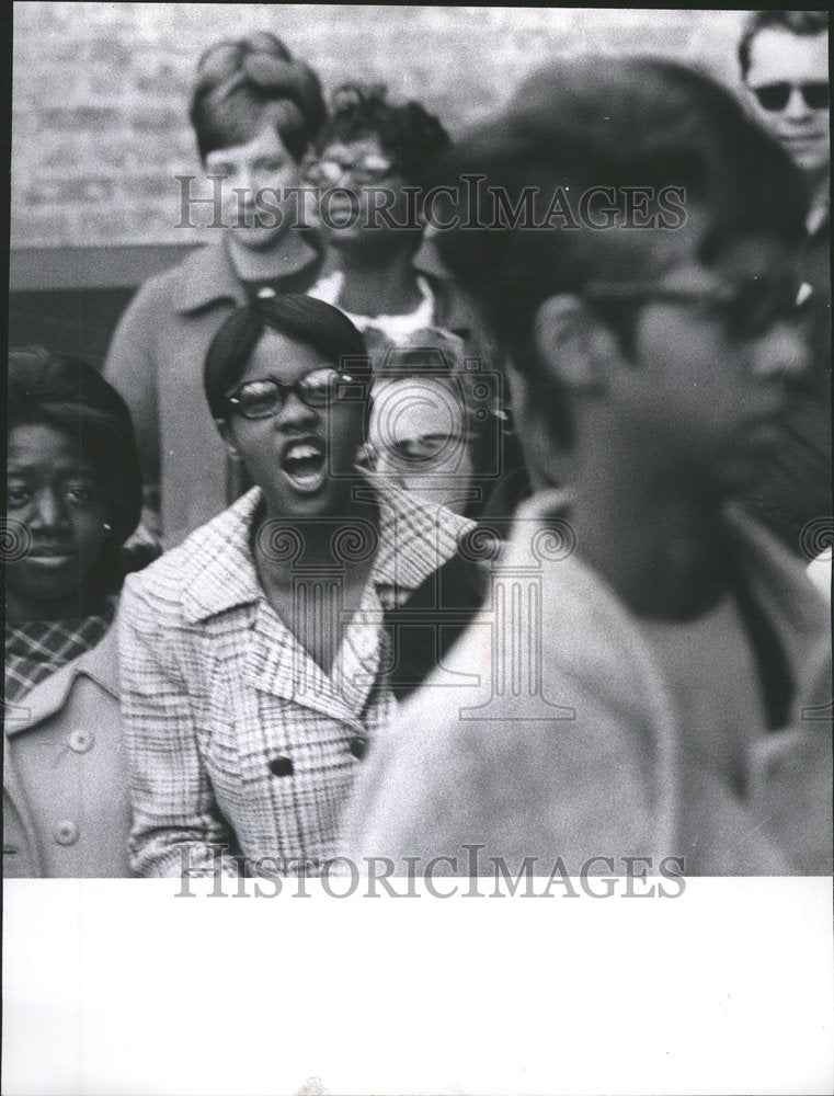 1968 Strike Electrical Worker Illinois Bell - Historic Images