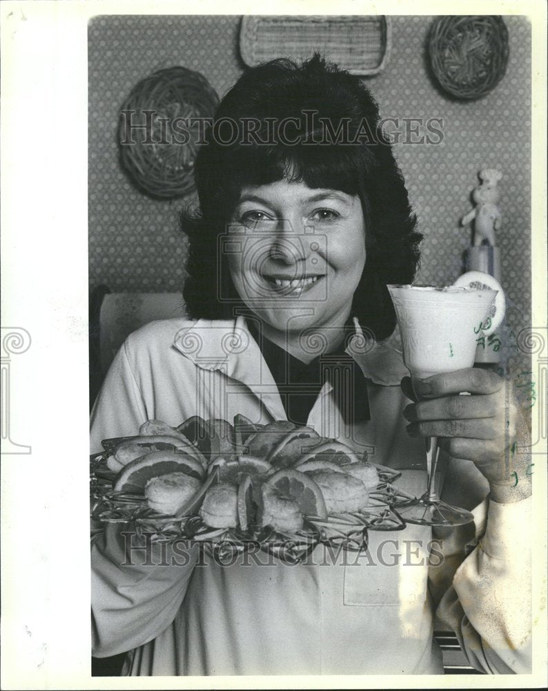 1983 Monica Cooper Old English Dessert - Historic Images