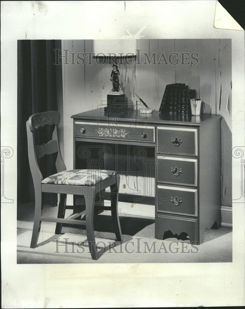 1967 Single Pedestral Desk and Chair - Historic Images