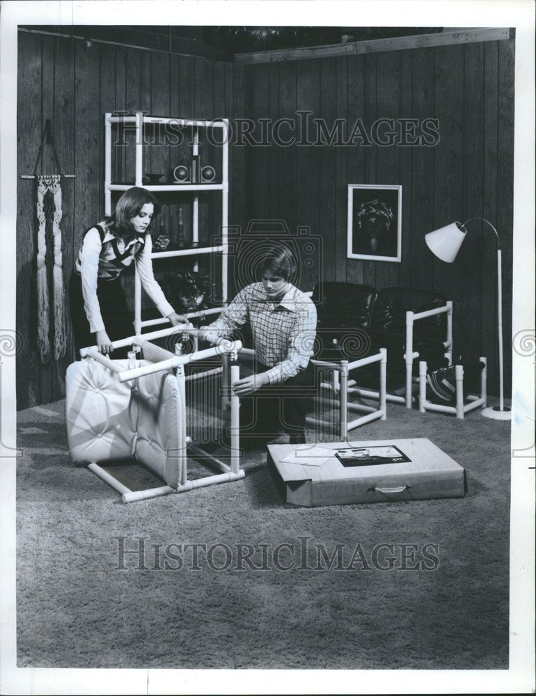 1977 Press Photo Polymer Furniture New Directions Inc - RRV64205 - Historic Images