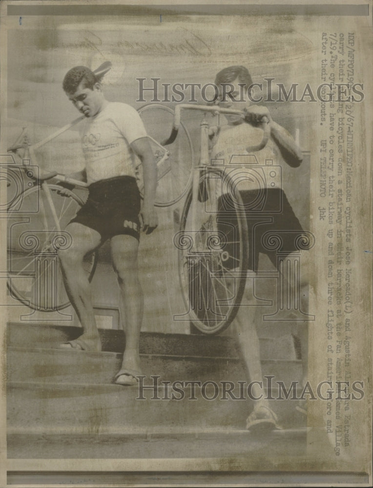 1967 Press Photo Mexican Cyclists Pan American Games - Historic Images