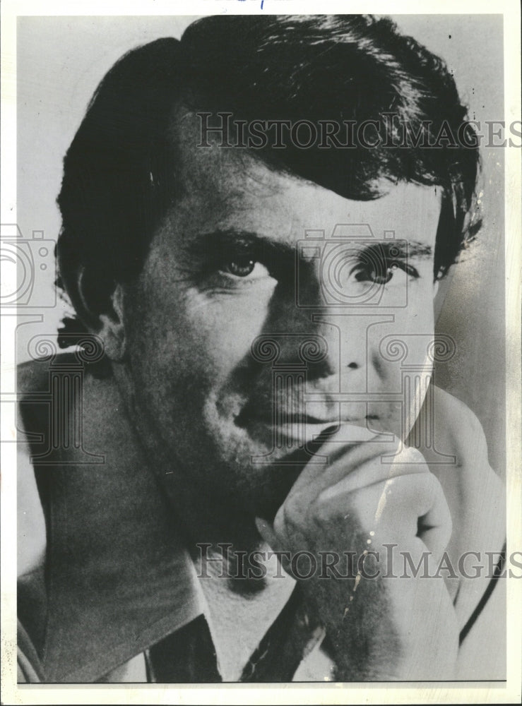 1982 Press Photo Wilbur Smith Novelist Author - RRV65185 - Historic Images