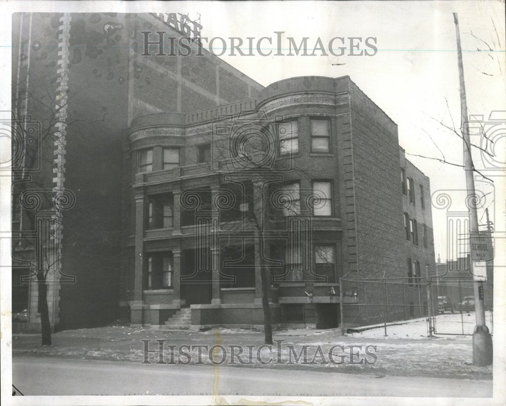 1958 Photo Building Violations On 4032 S Michigan,Chic. - RRV66175 - Historic Images