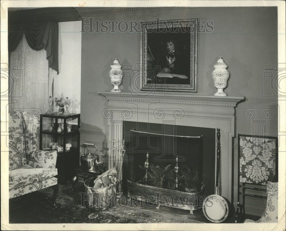 1961 Press Photo Copper Kettle Wood Basket Fireplace - RRV66191 - Historic Images