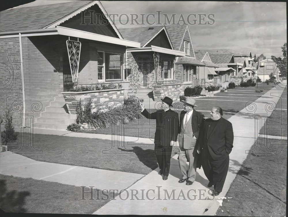 1958 Press Photo Thomas Meehan Pastor Alderman Frank - RRV66283 - Historic Images