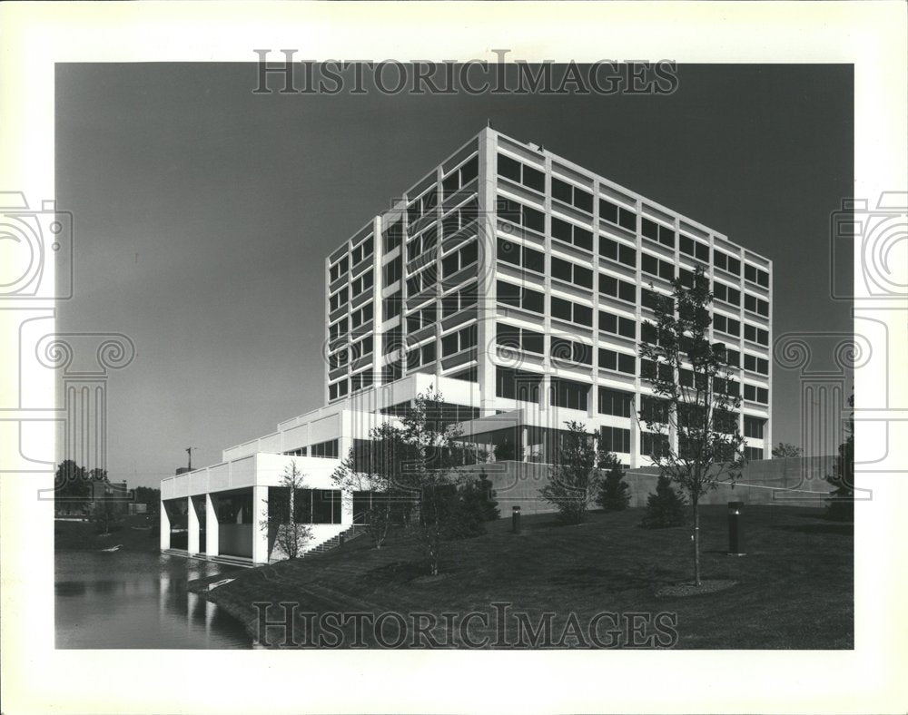 1985 Press Photo Imperial Place In Lombard,Ill - RRV66417 - Historic Images