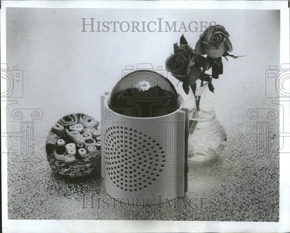 1973 Press Photo Radio Feature Verner Batteries Unicone - RRV67315 - Historic Images