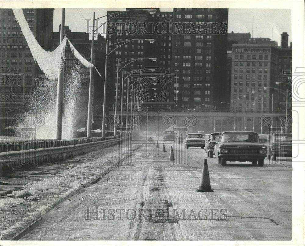 1964 Press Photo Lake Shore Dr Oak Land Chicago North - RRV67333 - Historic Images