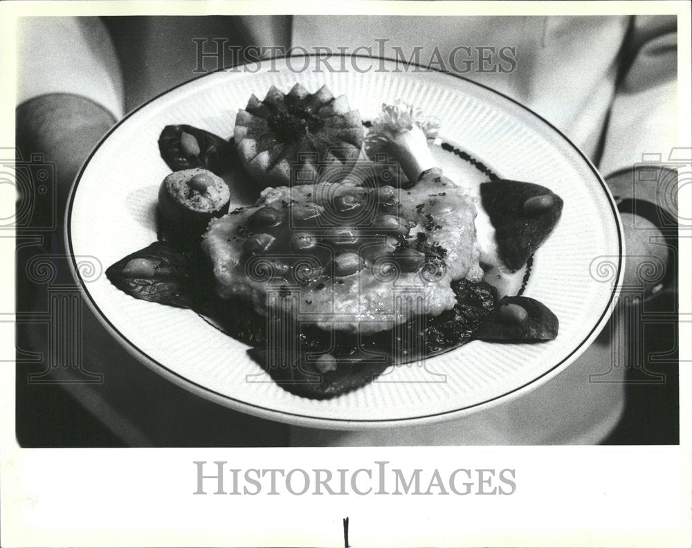 1984 Chef Polloalle Nocciole - Historic Images