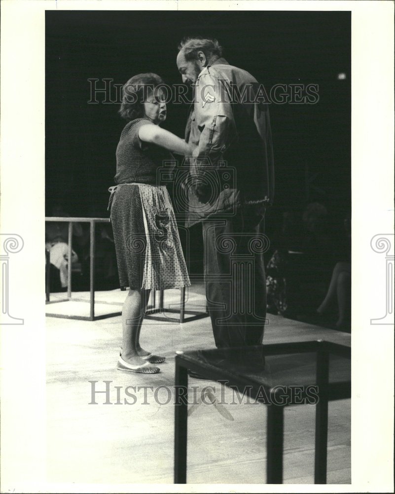 1972 Press Photo Geraldine kay Schlesinger Quo Vadis - RRV68503 - Historic Images