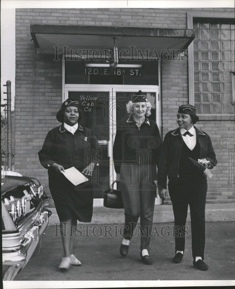 1966 Press Photo Nellie Dorsey Ethel Slayik Alpha face - RRV69001 - Historic Images
