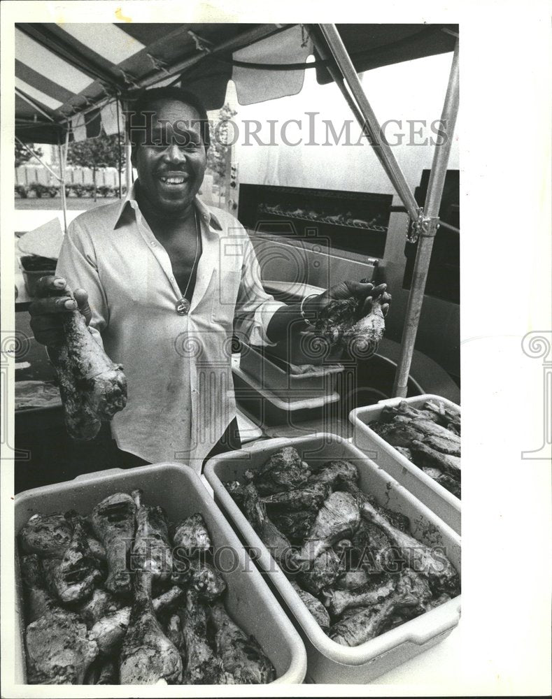 1982, Taste Chicago Food Festival - RRV69809 - Historic Images